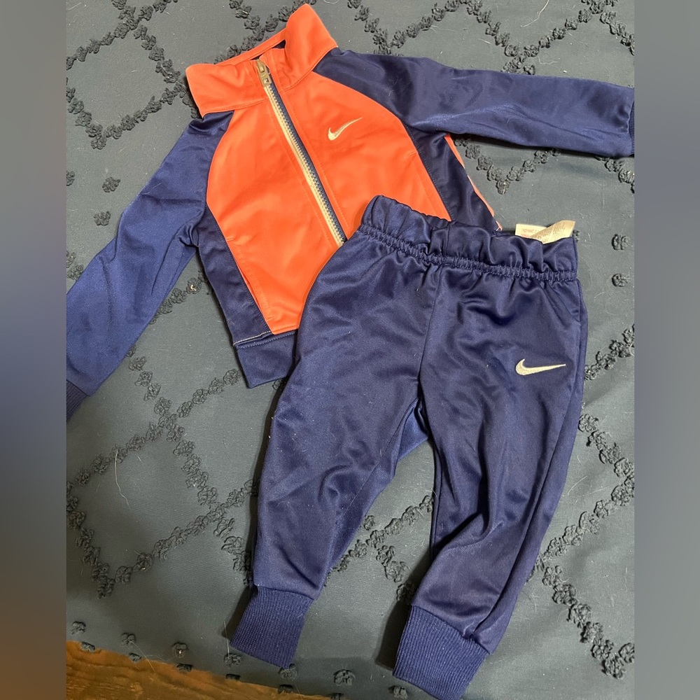 NIKE JUMPSUIT SET